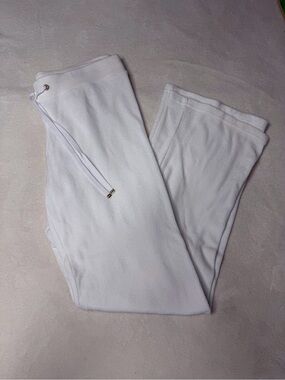 Juicy Couture White Velour Lounge Pants- OPEN TO NEGOTIATE